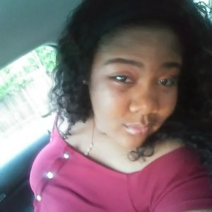 Meet your Posher, Rene